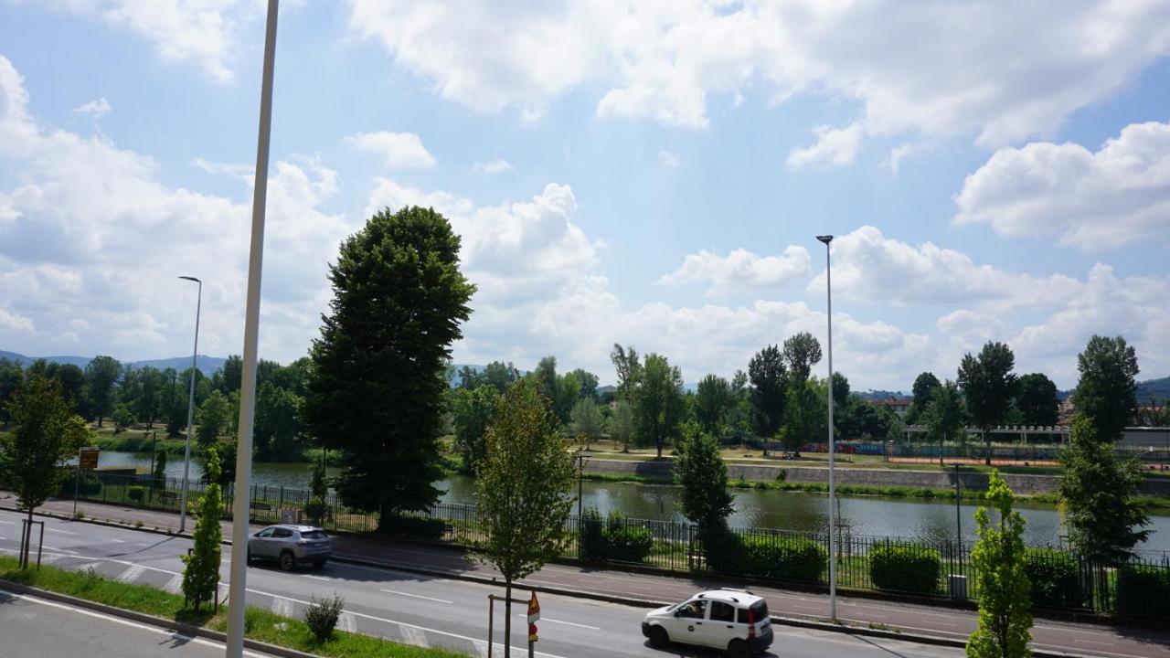 Arno River View Apartment Terraces, Free Parking Firenze Kültér fotó